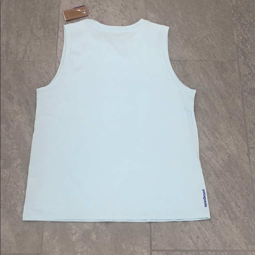 Patagonia women’s muscle tank - Picture 2 of 6